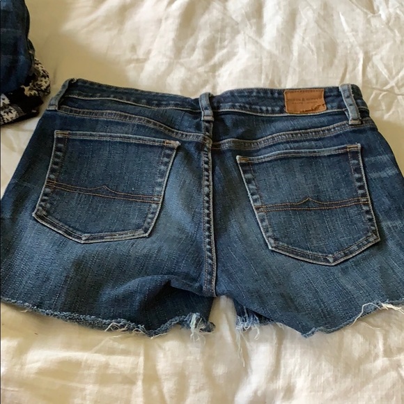 Ralph Lauren shorts - Picture 4 of 4